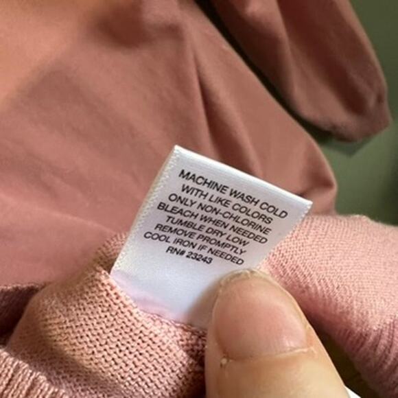 New York & Co NWT Women's Asymmetrical Zip Pink Chic Tunic Sweater, Size Small - Picture 10 of 11